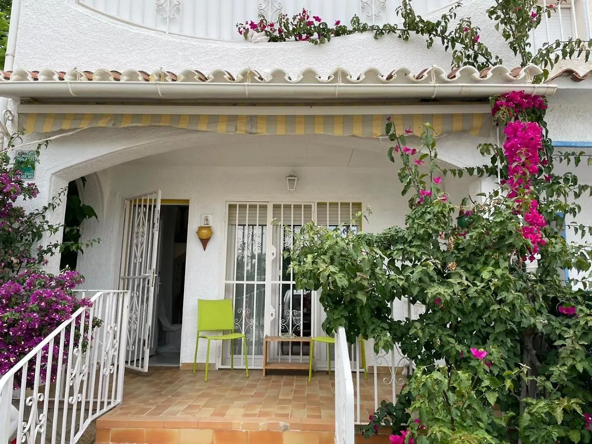Leones Villa Empuriabrava Holiday home