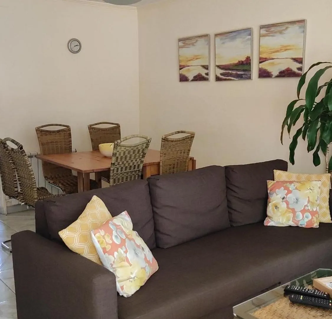 Leones Villa Empuriabrava Holiday home